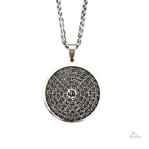 pendentif-aux-99-noms-dallah-1 Pendentif porte-bonheur aux 99 noms d'Allah