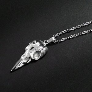 Pendentif stylisé crâne de corbeau pour homme