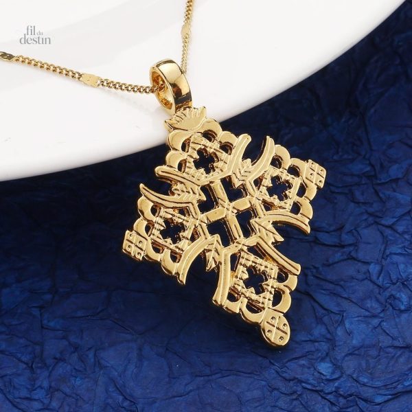 Charmante croix copte, bijou symbolique et artisanal élégant