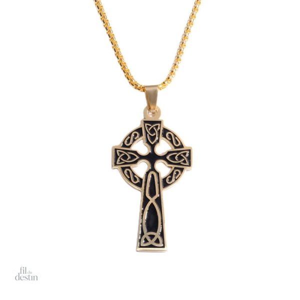 Pendentif croix celtique en design européen