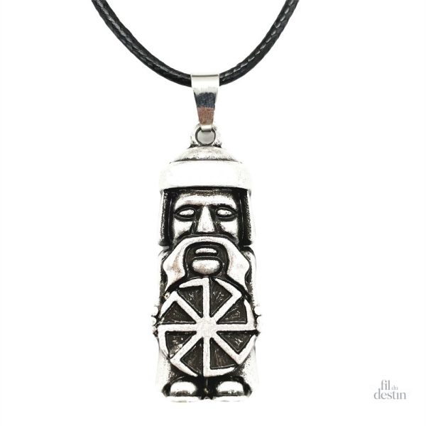Pendentif Domovoi, porte-bonheur unique en son genre