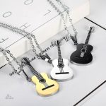Pendentif artisanal guitare, amulette pour musiciens
