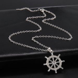 Bijou porte-bonheur inspiré de la roue du Dharma