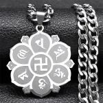 Bijou en forme de swastika, symbole de chance et protection