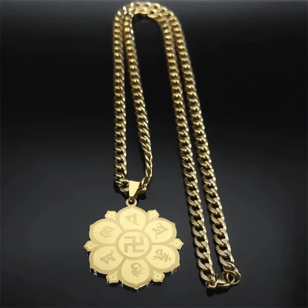 Accessoire porte-bonheur : pendentif swastika en design classique