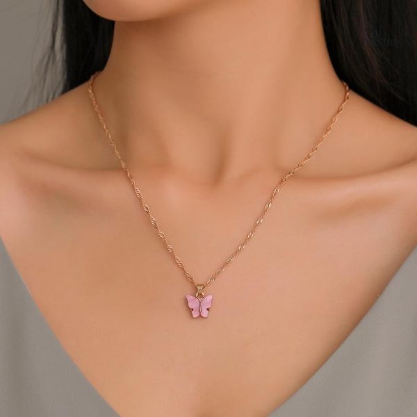 Pendentif papillon, un cadeau porte-bonheur idéal