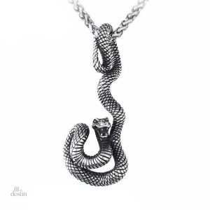Pendentif Boiúna, porte-bonheur en design unique