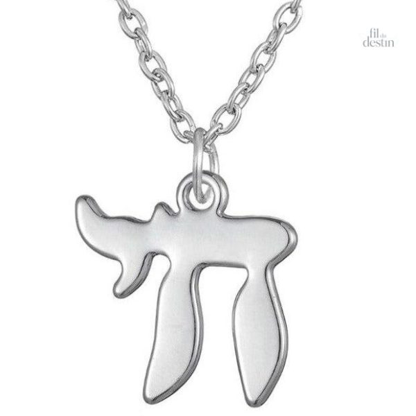 pendentif-du-chai-1 Pendentif porte-bonheur Chai en métal brillant