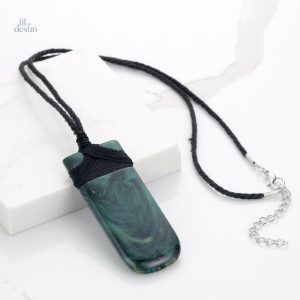 Toki maori, pendentif inspiré de la culture polynésienne