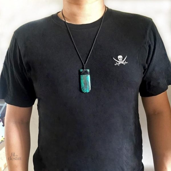 Bijou maori Toki, amulette pour la chance et l'énergie