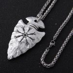 Pendentif porte-bonheur Gungnir, design inspiré de la mythologie