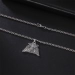 Pendentif en forme de corbeau, amulette de chance et de sagesse