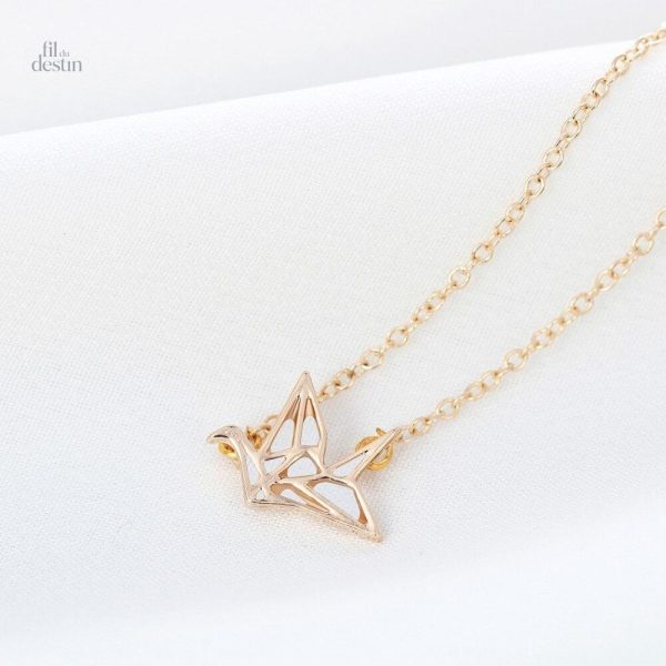 Pendentif porte-bonheur grue, élégance et tradition