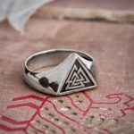 Bague Valknut en métal, hommage à la culture scandinave