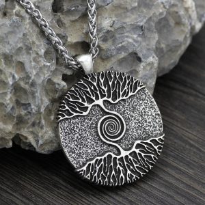 Bijou viking représentant l'arbre de vie en spirale élégante