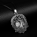 Bijou viking Yggdrasil, design en entrelacs élégant