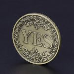 Accessoire porte-bonheur "oui-non" pour guidage spirituel