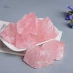 Cristaux de quartz rose, bienfaits pour la méditation