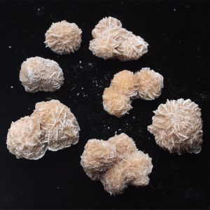 Minéral naturel, rose des sables porte-bonheur, tradition marocaine