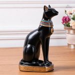 Chat porte-bonheur noir au design égyptien élégant
