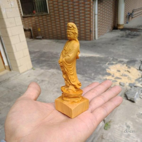 Guan Yin, déesse de la compassion en bois