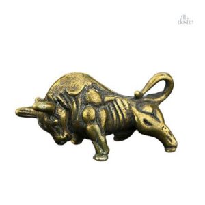 Statuette de taureau, symbole de chance espagnol