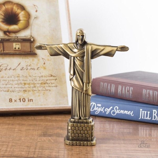 Porte-bonheur Brésil : statuette emblématique du Christ