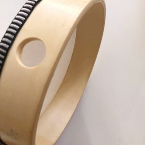 Porte-bonheur païen, tambour chamanique aux motifs traditionnels