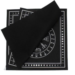 Tapis décoratif pour rituels de voyance nordiques